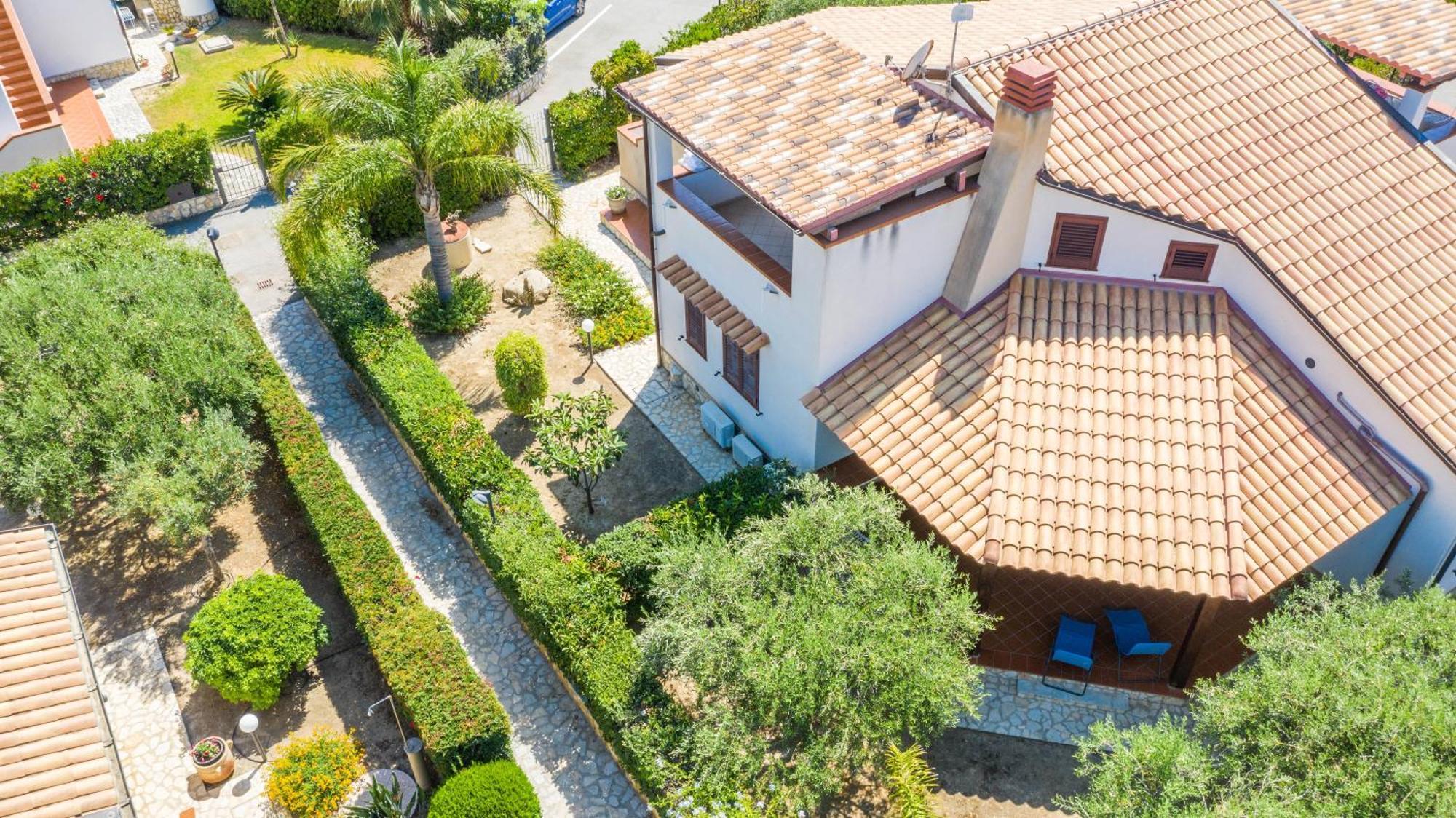 Sole Mare Deluxe Villa Campofelice Di Roccella Exterior foto