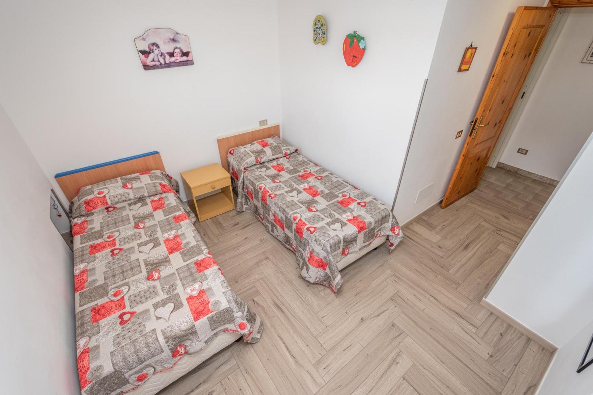 Sole Mare Deluxe Villa Campofelice Di Roccella Cameră foto